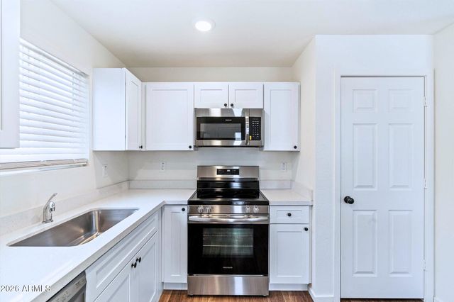 1106 E PAPAGO Street 1106B, Phoenix, AZ 85034