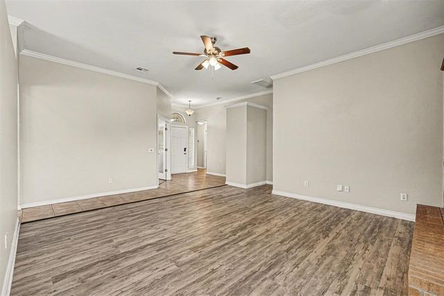 2912 Danielle Terrace, Moore, OK 73160