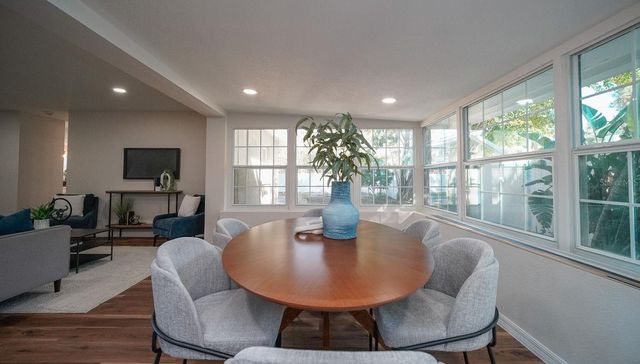 110 92ND AVENUE NE, St Petersburg, FL 33702