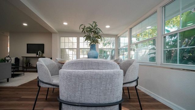 110 92ND AVENUE NE, St Petersburg, FL 33702