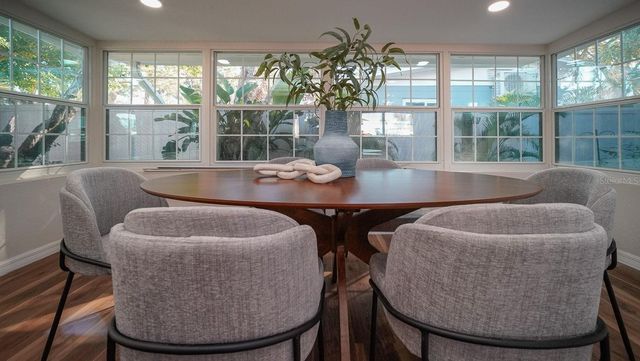 110 92ND AVENUE NE, St Petersburg, FL 33702