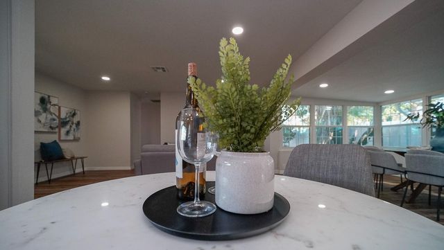 110 92ND AVENUE NE, St Petersburg, FL 33702