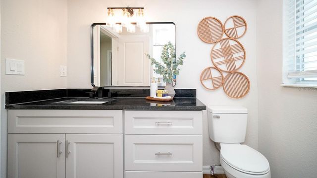 110 92ND AVENUE NE, St Petersburg, FL 33702