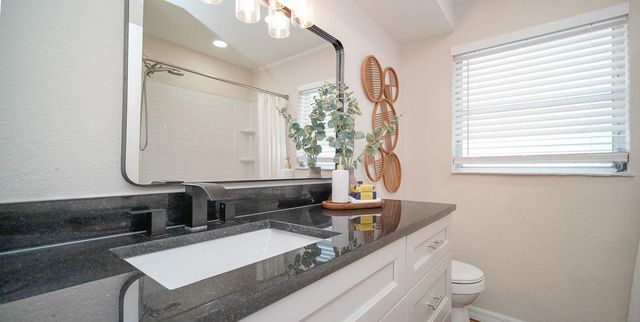 110 92ND AVENUE NE, St Petersburg, FL 33702