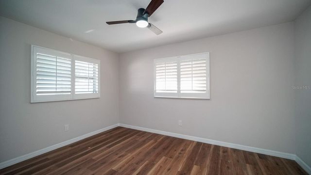 110 92ND AVENUE NE, St Petersburg, FL 33702