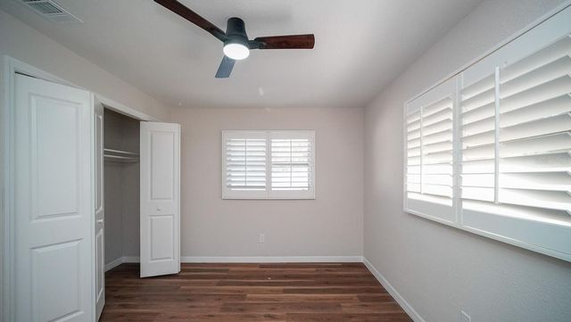 110 92ND AVENUE NE, St Petersburg, FL 33702