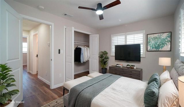 110 92ND AVENUE NE, St Petersburg, FL 33702