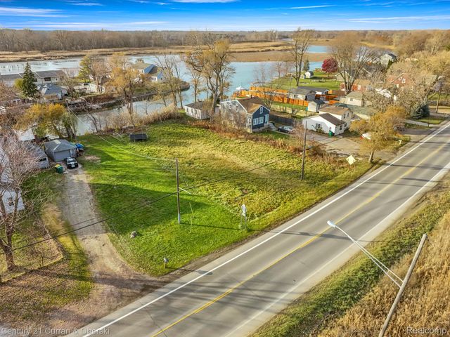 5 W Jefferson Avenue, Brownstown Charter Township, MI 48173