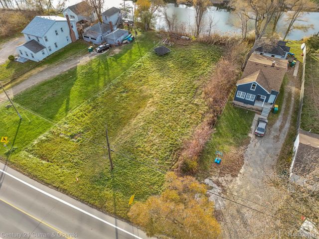 5 W Jefferson Avenue, Brownstown Charter Township, MI 48173