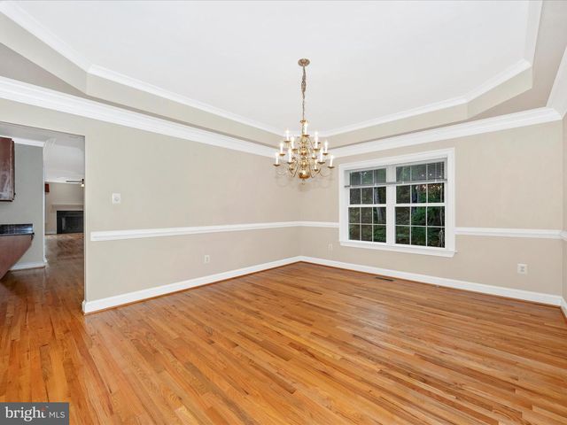 18818 LIBERTY MILL RD, Germantown, MD 20874