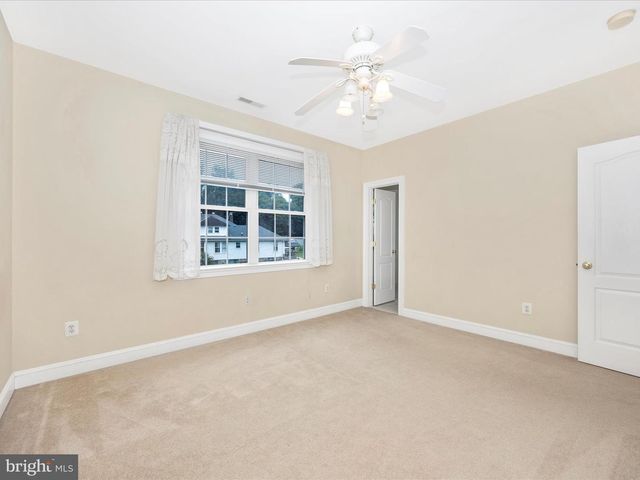 18818 LIBERTY MILL RD, Germantown, MD 20874