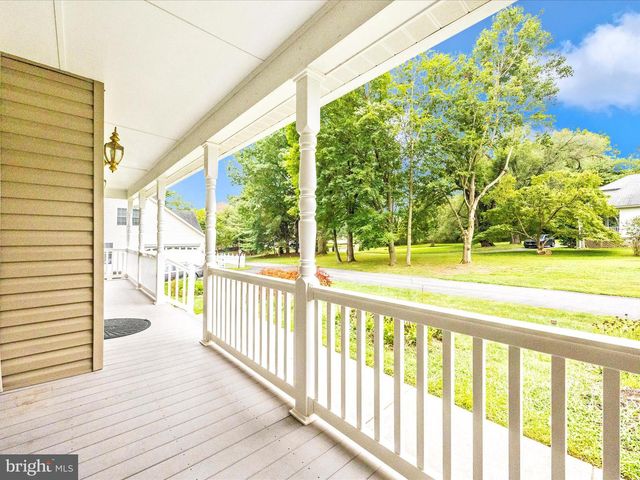 18818 LIBERTY MILL RD, Germantown, MD 20874