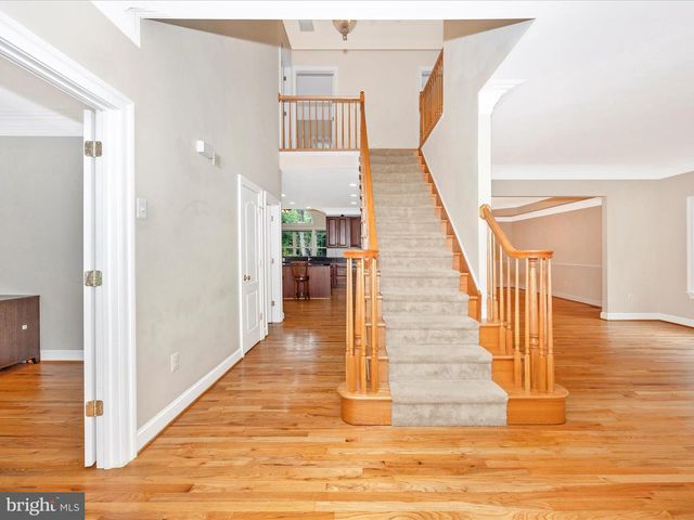 18818 LIBERTY MILL RD, Germantown, MD 20874