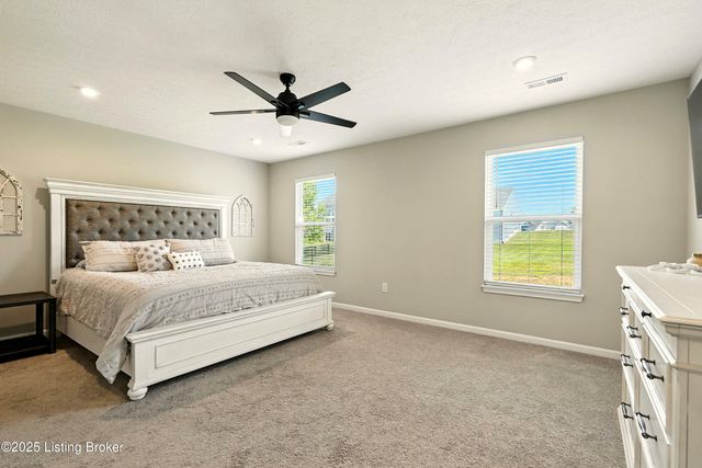 3810 Scarlet Oak Ln, La Grange, KY 40031