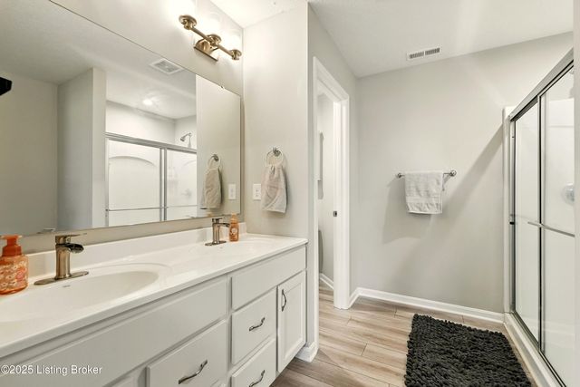 3810 Scarlet Oak Ln, La Grange, KY 40031