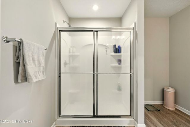 3810 Scarlet Oak Ln, La Grange, KY 40031