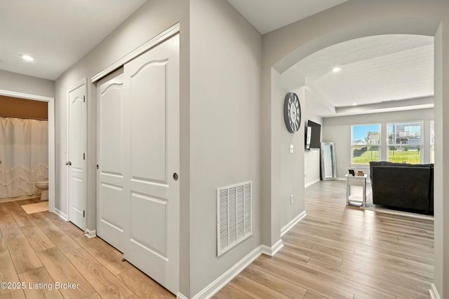 3810 Scarlet Oak Ln, La Grange, KY 40031