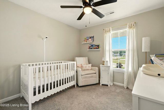 3810 Scarlet Oak Ln, La Grange, KY 40031