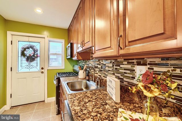 1918 LARKHALL RD, Baltimore, MD 21222