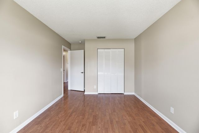 5233 Rosen Boulevard, Boynton Beach, FL 33472