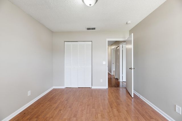5233 Rosen Boulevard, Boynton Beach, FL 33472