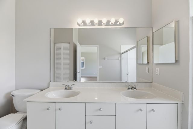 5233 Rosen Boulevard, Boynton Beach, FL 33472