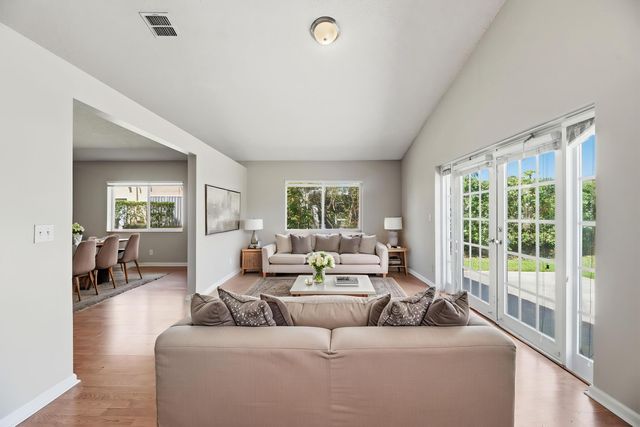 5233 Rosen Boulevard, Boynton Beach, FL 33472