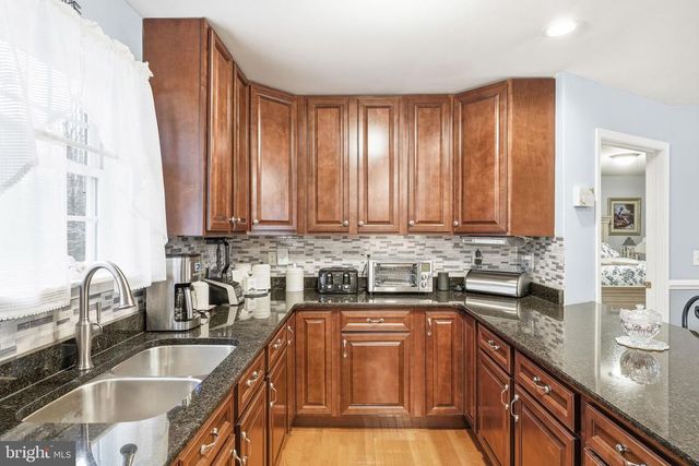 11057 EGGBORNSVILLE RD, Rixeyville, VA 22737