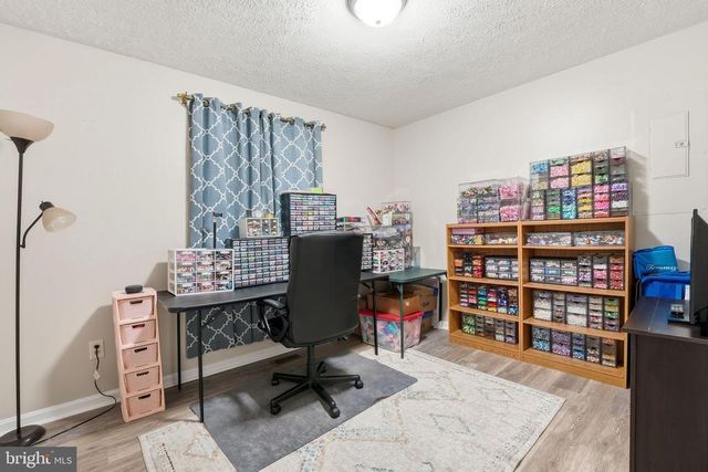 11057 EGGBORNSVILLE RD, Rixeyville, VA 22737