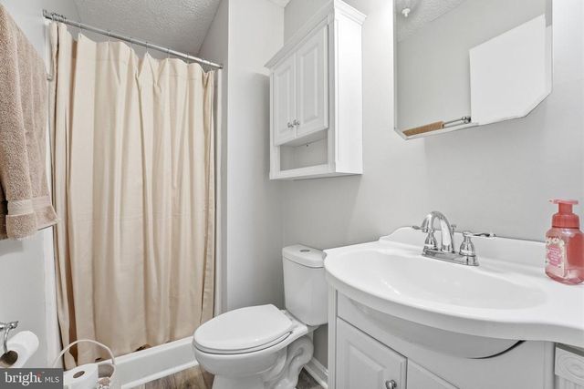 11057 EGGBORNSVILLE RD, Rixeyville, VA 22737