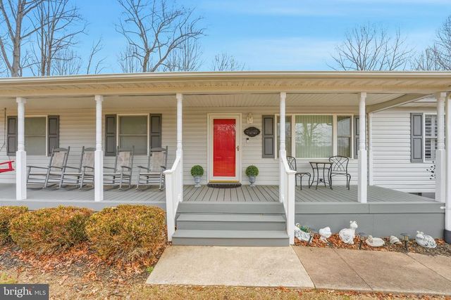 11057 EGGBORNSVILLE RD, Rixeyville, VA 22737