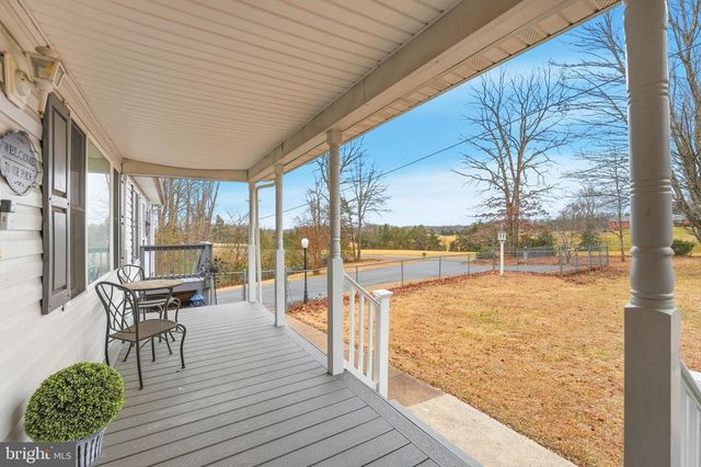 11057 EGGBORNSVILLE RD, Rixeyville, VA 22737