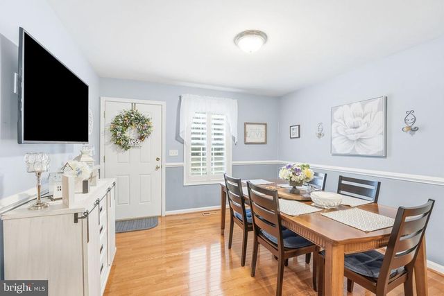 11057 EGGBORNSVILLE RD, Rixeyville, VA 22737