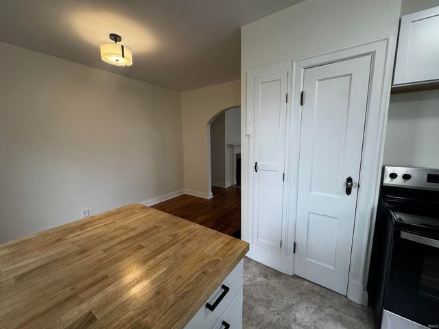 2533 N Sherman Street, Evansville, IN 47712