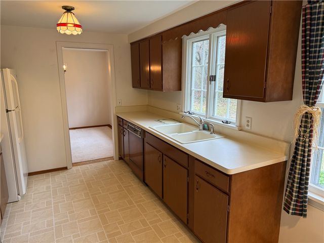 20 White Birch Circle, Chili, NY 14624