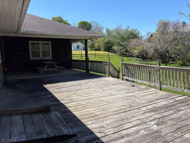18 Pottersville Rd, Peapack Gladstone Boro, NJ 07934