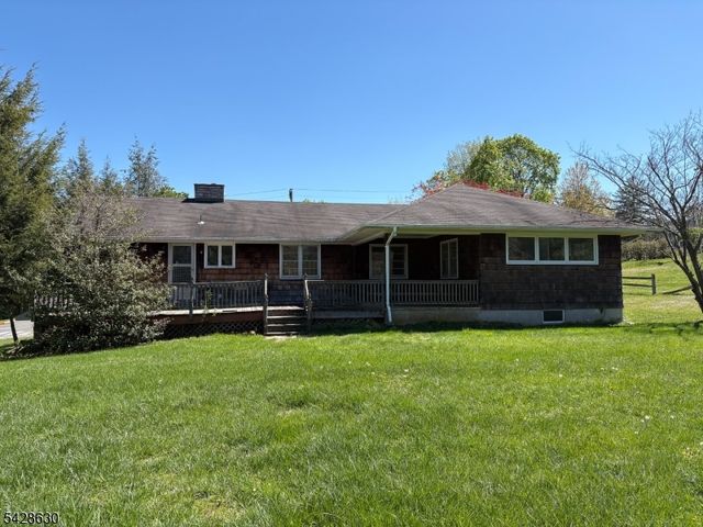 18 Pottersville Rd, Peapack Gladstone Boro, NJ 07934