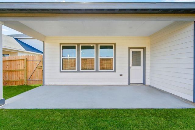 134 Daylight Crest Drive, Crosby, TX 77532