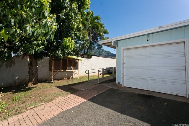 84-175 Water Street A, Waianae, HI 96792