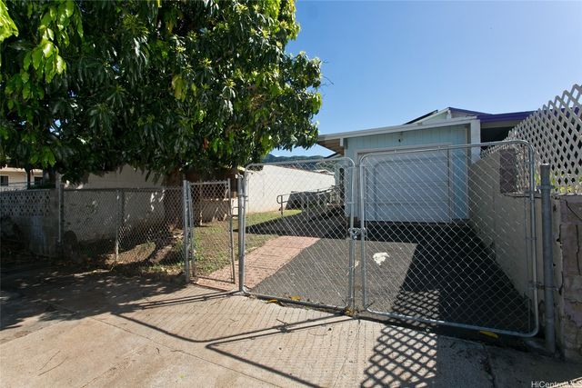 84-175 Water Street A, Waianae, HI 96792