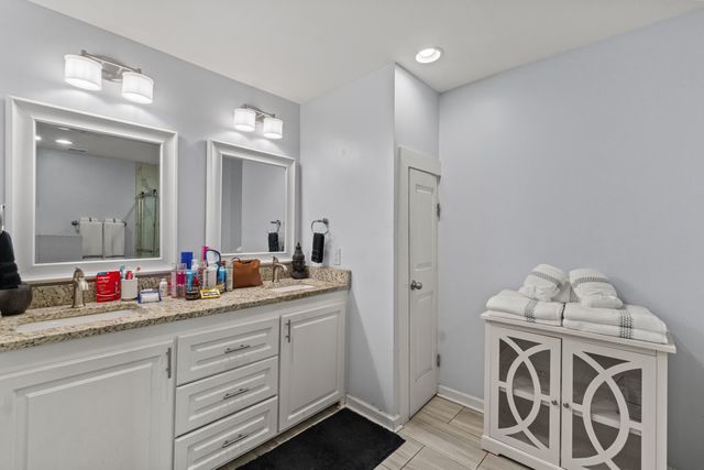 3008 Jamestown, Hattiesburg, MS 39402