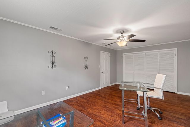 3008 Jamestown, Hattiesburg, MS 39402