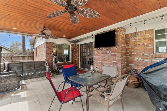 3008 Jamestown, Hattiesburg, MS 39402