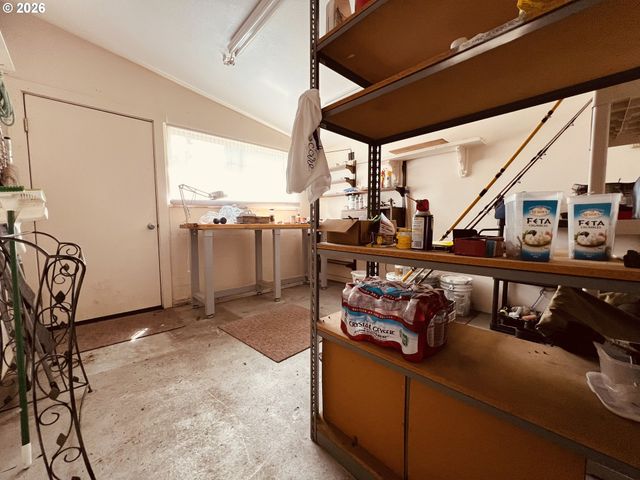 16063 DRIFTWOOD Ln 10, Brookings, OR 97415