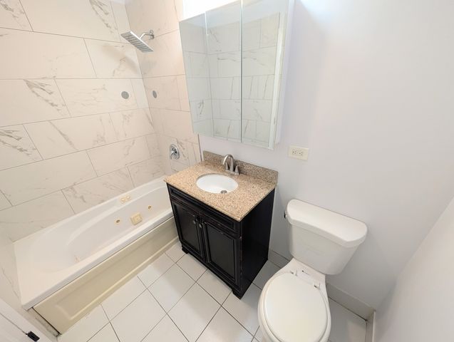 9588 Terrace Place 1F, Des Plaines, IL 60016