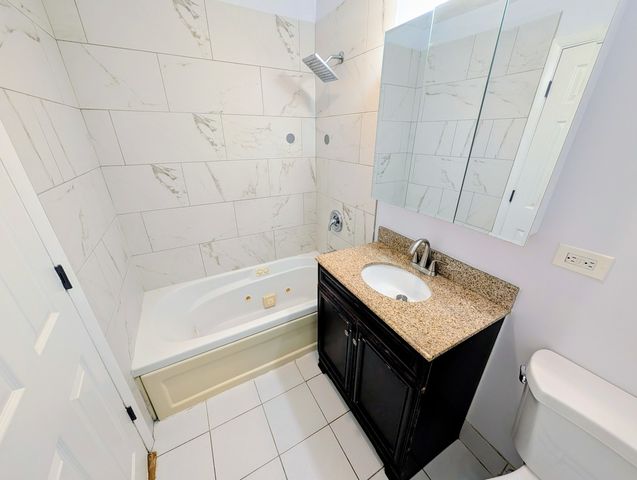 9588 Terrace Place 1F, Des Plaines, IL 60016