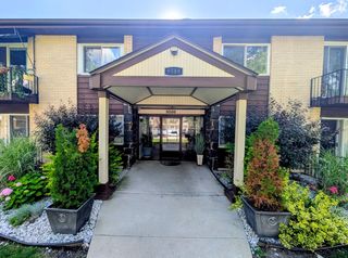 9588 Terrace Place 1F, Des Plaines, IL 60016