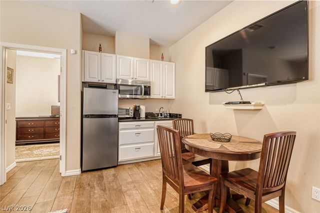 2744 Olivia Heights Avenue, Henderson, NV 89052