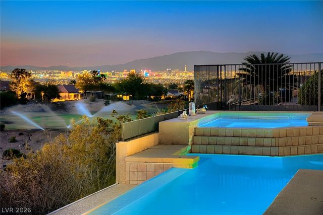 2744 Olivia Heights Avenue, Henderson, NV 89052