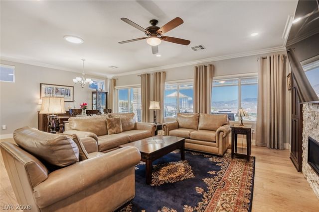 2744 Olivia Heights Avenue, Henderson, NV 89052